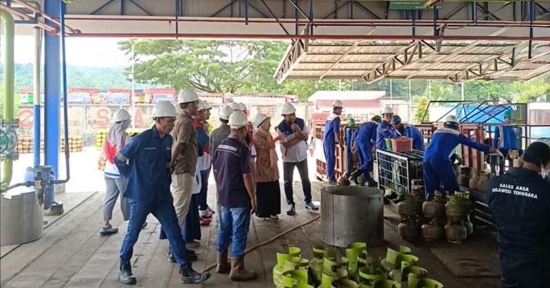Pertamina Pastikan Pasokan LPG 3 Kg di Sultra Aman Selama Ramadan 1 Pertamina Pastikan Pasokan LPG 3 Kg di Sultra Aman Selama Ramadan