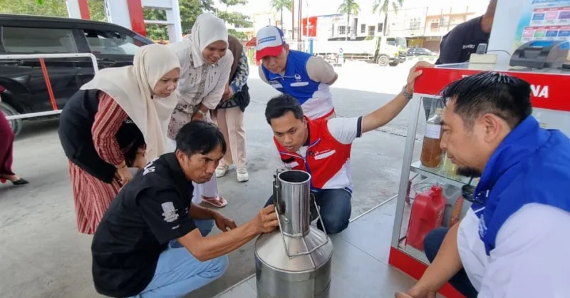 Pertamina Patra Niaga Pastikan Stok BBM SPBU di Kendari Aman Jelang Idulfitri 1 Pertamina Patra Niaga Pastikan Stok BBM SPBU di Kendari Aman Jelang Idulfitri