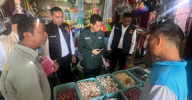 Satgas Saber Pangan Sultra Pantau Harga Sembako di Kendari, Stok Dipastikan Aman 1 Satgas Saber Pangan Sultra Pantau Harga Sembako di Kendari, Stok Dipastikan Aman