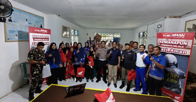Tekan Angka Kecelakaan di Gowa, Asmo Sulsel Edukasi Aparat Kelurahan Tombolo soal Safety Riding 1 Tekan Angka Kecelakaan di Gowa, Asmo Sulsel Edukasi Aparat Kelurahan Tombolo soal Safety Riding