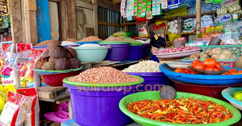 Harga Sejumlah Bahan Pokok di Kendari Mulai Naik Jelang Lebaran 1 Harga Sejumlah Bahan Pokok di Kendari Mulai Naik Jelang Lebaran