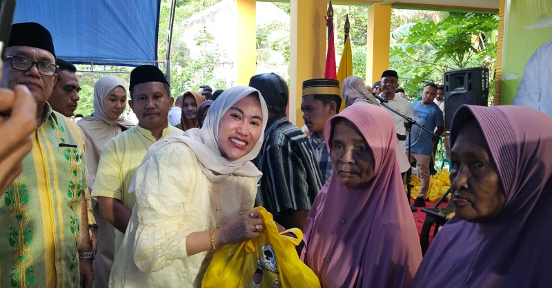 Golkar Muna Barat Resmikan Kantor Baru, Rhika Purwaningsih Target 11 Kursi DPRD 1 Golkar Muna Barat Resmikan Kantor Baru, Rhika Purwaningsih Target 11 Kursi DPRD