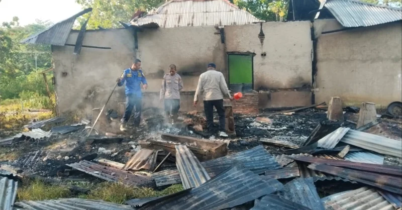 Diduga Lalai Matikan Tungku, Rumah di Muna Barat Terbakar, Kerugian Ditaksir Rp250 Juta 1 Diduga Lalai Matikan Tungku, Rumah di Muna Barat Terbakar, Kerugian Ditaksir Rp250 Juta