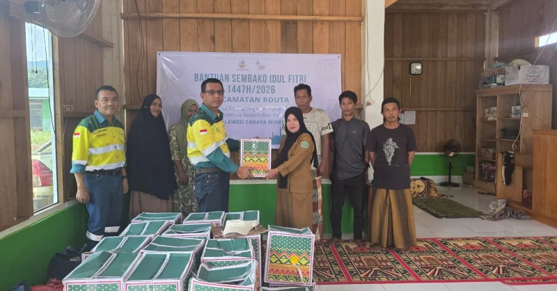 Safari Ramadan PT SCM: Tausiah hingga Bantuan Sembako untuk Warga Lingkar Tambang 1 Safari Ramadan PT SCM: Tausiah hingga Bantuan Sembako untuk Warga Lingkar Tambang