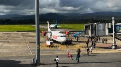‎Lonjakan Penumpang Lebaran di Bandara Haluoleo Capai 46 Ribu Orang, Tren Naik 27 Persen ‎ 12 ‎Lonjakan Penumpang Lebaran di Bandara Haluoleo Capai 46 Ribu Orang, Tren Naik 27 Persen ‎