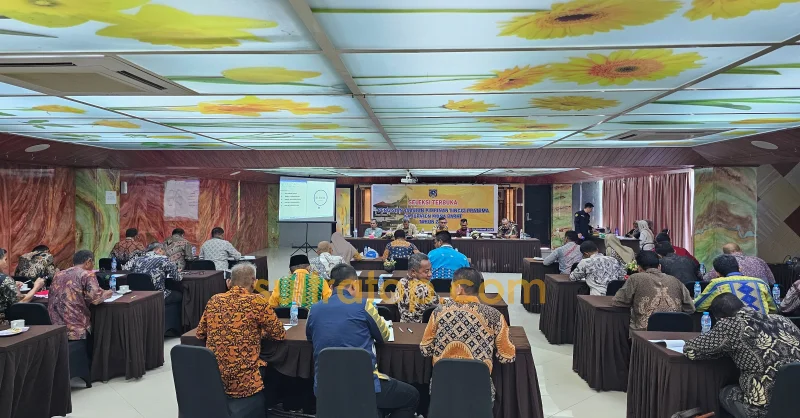 32 Calon Kepala OPD Muna Barat Jalani Tahap Penulisan Makalah dan Wawancara 1 32 Calon Kepala OPD Muna Barat Jalani Tahap Penulisan Makalah dan Wawancara