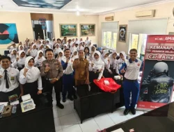 Asmo Sulsel Edukasi 50 Siswa SMPN 3 Sungguminasa Gowa, Tanamkan Kesadaran Safety Riding Sejak Dini