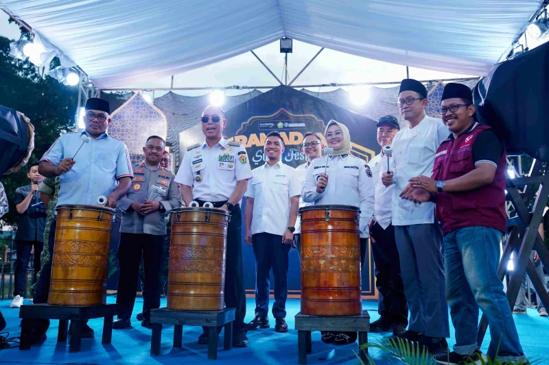 Resmi Diluncurkan di Ramadan Sultra Fest, ANOAlink Permudah Akses Layanan Bank Sultra 1 Resmi Diluncurkan di Ramadan Sultra Fest, ANOAlink Permudah Akses Layanan Bank Sultra