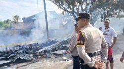 Kebakaran di Pasar Laino Muna, 9 Kios Pakaian Bekas Hangus Dilalap Api 7 Kebakaran di Pasar Laino Muna, 9 Kios Pakaian Bekas Hangus Dilalap Api