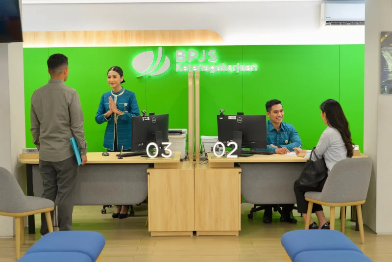 Tak Perlu Antre Lama, Klaim BPJS Ketenagakerjaan Kini Bisa Lewat Antrean Online 1 Tak Perlu Antre Lama, Klaim BPJS Ketenagakerjaan Kini Bisa Lewat Antrean Online