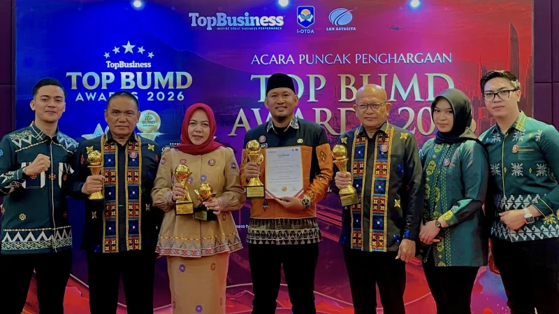 Naik Kelas! BPR Bahteramas Kendari Tembus Bintang 5 di TOP BUMD Awards 2026 3 Naik Kelas! BPR Bahteramas Kendari Tembus Bintang 5 di TOP BUMD Awards 2026