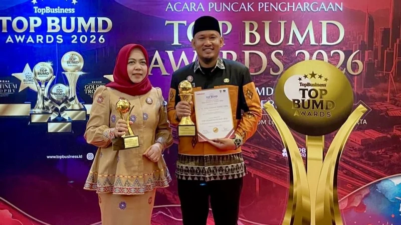 Naik Kelas! BPR Bahteramas Kendari Tembus Bintang 5 di TOP BUMD Awards 2026 4 Naik Kelas! BPR Bahteramas Kendari Tembus Bintang 5 di TOP BUMD Awards 2026