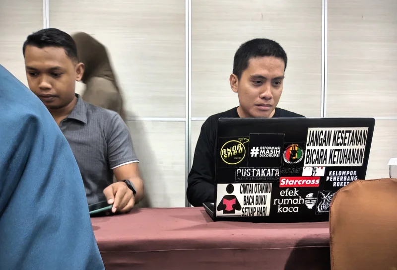 Puluhan Jurnalis di Kendari Ikuti Workshop OSINT dan Disinformasi dari AJI Indonesia 1 Puluhan Jurnalis di Kendari Ikuti Workshop OSINT dan Disinformasi dari AJI Indonesia