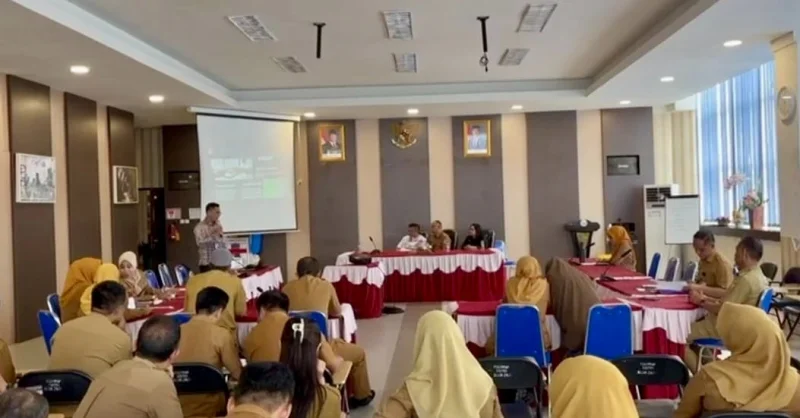 BPR Bahteramas Bombana Edukasi Keuangan di RSUD Bahteramas, Ingatkan Bahaya Pinjol Ilegal 3 BPR Bahteramas Bombana Edukasi Keuangan di RSUD Bahteramas, Ingatkan Bahaya Pinjol Ilegal