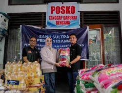 Bank Sultra Salurkan 300 Paket Sembako untuk Korban Banjir di Kendari