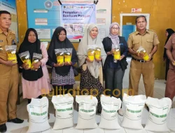 Pemkab Mubar Salurkan Bantuan Pangan Gratis untuk 12.484 KK