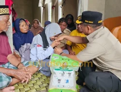 Bupati Mubar Tanggung Biaya Sekolah Anak Korban Hilang di Lasama Pakai Dana Pribadi