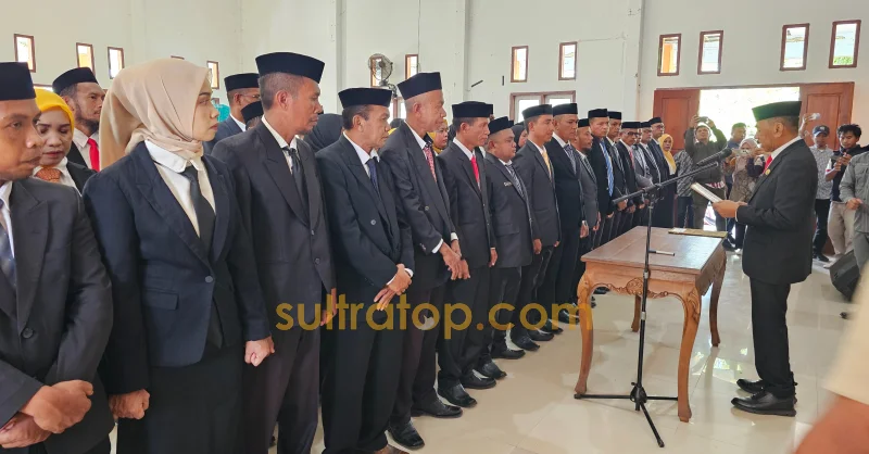 Wabup Muna Barat Lantik 54 Kepala Sekolah SMP dan SD 1 Wabup Muna Barat Lantik 54 Kepala Sekolah SMP dan SD