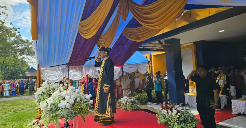 Peringatan Hardiknas di Muna Barat, Wabup Ali Basa Tekankan Peningkatan Kualitas Pendidikan