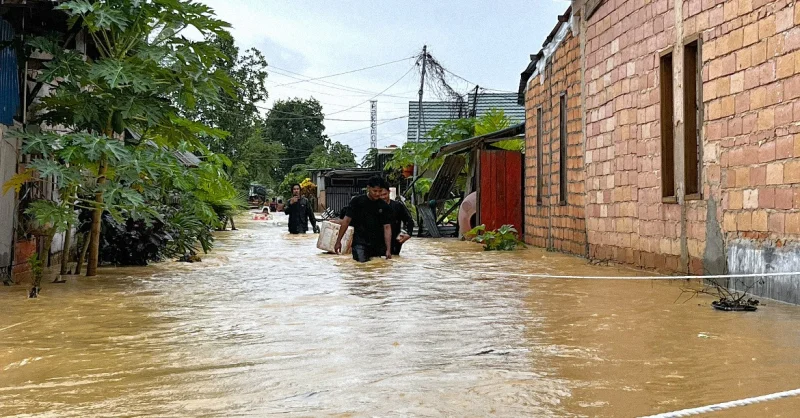 Wali Kota Kendari Minta Maaf usai Banjir Rendam Belasan Kelurahan dan Telan Korban Jiwa