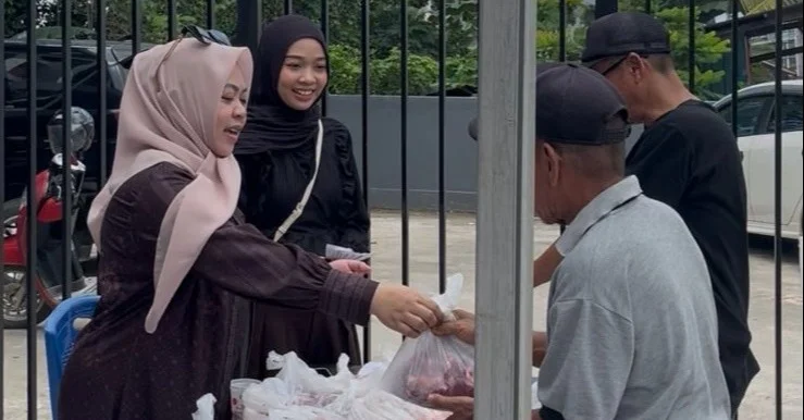 BPR Bahteramas Kendari Wujudkan Makna Kurban Lewat Aksi Berbagi 1 BPR Bahteramas Kendari Wujudkan Makna Kurban Lewat Aksi Berbagi