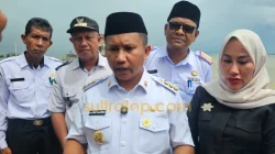 Tinggal di Rumah Nyaris Roboh, Lansia Berusia 100 Tahun di Muna Barat Dibantu La Ode Darwin