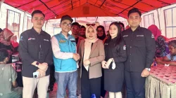 BPR Bahteramas Kendari Salurkan Bantuan untuk Korban Banjir Kali Wanggu