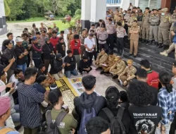 Warga Torobulu Protes Tambang PT WIN, Lubang Galian di Belakang Rumah Jadi Ancaman