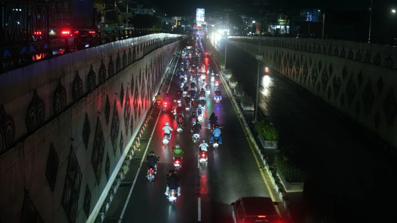 Ikuti Scoopy Night Culture, 300 Pencinta Honda Scoopy Sukses Padati Rute Makassar-Maros
