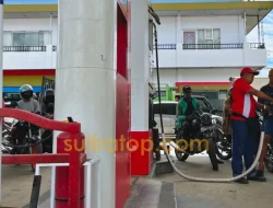 Harga Pertamax Naik, Warga Kendari Beralih ke Pertalite dan Picu Antrean Panjang di SPBU