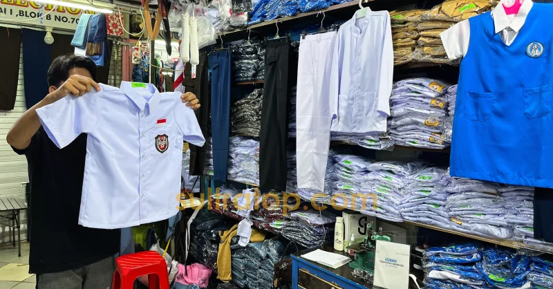 Stok Masih Menggunung Jelang Tahun Ajaran Baru, Pusat Seragam Sekolah di Kendari Masih Sepi