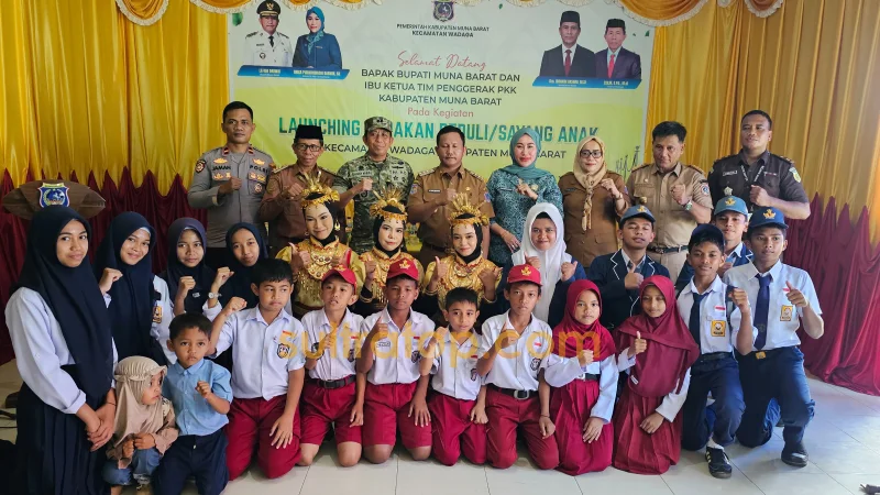 Bupati Muna Barat Resmikan Gerakan Peduli dan Sayang Anak di Kecamatan Wadaga 1 Bupati Muna Barat Resmikan Gerakan Peduli dan Sayang Anak di Kecamatan Wadaga