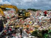 TPAS Puuwatu Kendari Lumpuh Sementara, Sampah Menumpuk dan Truk Mengular