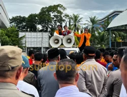 Mahasiswa di Kendari Turun ke Jalan, Desak Pemerintah Evaluasi Kebijakan Nasional