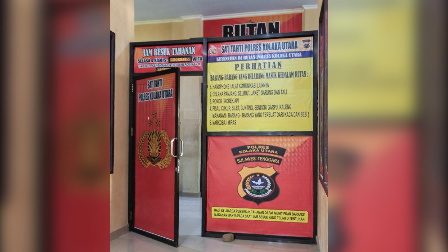 11 Tahanan Polres Kolaka Utara Kabur, Diduga Gergaji Jeruji Sel dan Panjat Tembok Pakai Selang Air 1 11 Tahanan Polres Kolaka Utara Kabur, Diduga Gergaji Jeruji Sel dan Panjat Tembok Pakai Selang Air