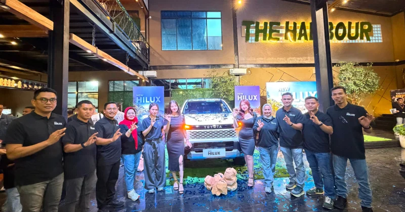 New Hilux Sumo Resmi Mengaspal di Sultra, Tangguh untuk Dunia Usaha dan Medan Ekstrem 1 New Hilux Sumo Resmi Mengaspal di Sultra, Tangguh untuk Dunia Usaha dan Medan Ekstrem