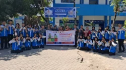 Asmo Sulsel Gandeng UMKM KT Cokonuri Edukasi Pemilahan Sampah di SMPN 40 Makassar 15 Asmo Sulsel Gandeng UMKM KT Cokonuri Edukasi Pemilahan Sampah di SMPN 40 Makassar