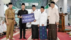 Bank Sultra Salurkan Bantuan Operasional Rp200 Juta untuk MUI Sultra 15 Bank Sultra Salurkan Bantuan Operasional Rp200 Juta untuk MUI Sultra