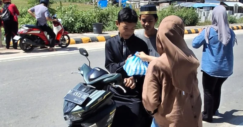 BPR Bahteramas Bombana Gelar Jumat Berkah, Perkuat Kepedulian Sosial kepada Masyarakat