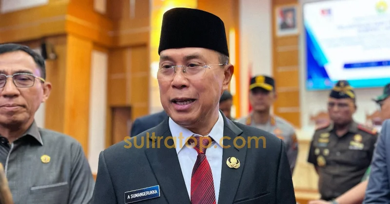 Gubernur Sultra Lantik 22 Pejabat Pemprov, Ingatkan yang Tak Mampu Bekerja agar Mundur Terhormat 1 Gubernur Sultra Lantik 22 Pejabat Pemprov, Ingatkan yang Tak Mampu Bekerja agar Mundur Terhormat