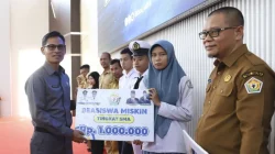 Beasiswa Pemprov Sultra untuk 3.500 Siswa Resmi Dimulai, Penyaluran Bertahap ke Seluruh Daerah