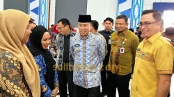 Pemprov Sultra Bayarkan Gaji 2.641 PPPK Paruh Waktu Senilai Rp34 Miliar 3 Pemprov Sultra Bayarkan Gaji 2.641 PPPK Paruh Waktu Senilai Rp34 Miliar