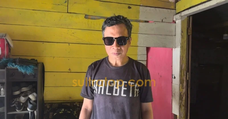 Kisah Inspiratif Junaid, Tukang Urut Sekaligus Atlet Catur Tunanetra Kendari yang Incar Prestasi Nasional 1 Kisah Inspiratif Junaid, Tukang Urut Sekaligus Atlet Catur Tunanetra Kendari yang Incar Prestasi Nasional