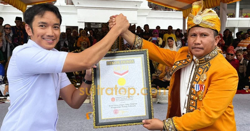 Festival Dulang Masyarakat Muna Ukir Rekor Dunia MURI: Simbol Kebersamaan dan Persaudaraan