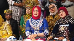 Siska Karina Imran Ajak Masyarakat Jaga Persatuan Lewat Budaya Muna di Silaturahmi Akbar KKMM 3 Siska Karina Imran Ajak Masyarakat Jaga Persatuan Lewat Budaya Muna di Silaturahmi Akbar KKMM