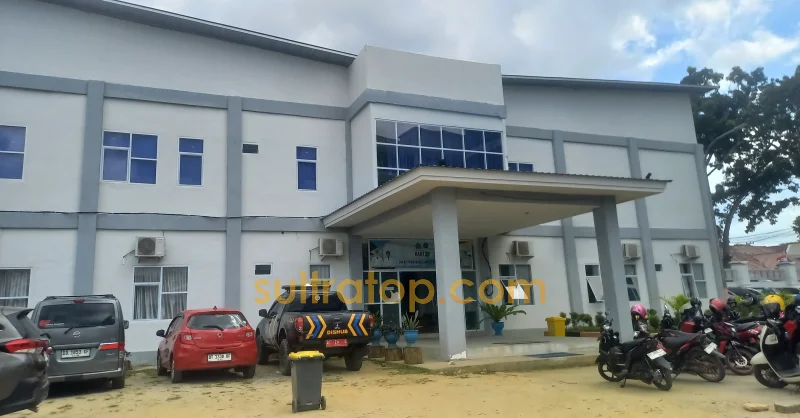Dishub Kendari Tertibkan Area Parkir, Antrean SPBU Juga Jadi Sorotan 3 Dishub Kendari Tertibkan Area Parkir, Antrean SPBU Juga Jadi Sorotan