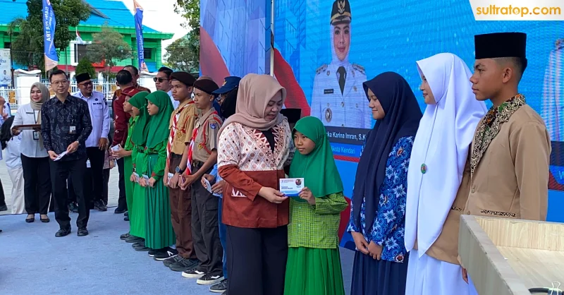 BPR Bahteramas Kendari Cetak 10.282 Rekening SimPel, Dukung Generasi Gemar Menabung 3 BPR Bahteramas Kendari Cetak 10.282 Rekening SimPel, Dukung Generasi Gemar Menabung