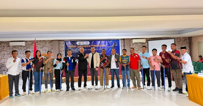 Pelatihan Wasit Bola Voli Nasional C di Sultra Resmi Ditutup, 48 Peserta Dinyatakan Lulus 3 Pelatihan Wasit Bola Voli Nasional C di Sultra Resmi Ditutup, 48 Peserta Dinyatakan Lulus
