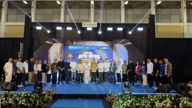 Hari BPR-BPRS Nasional 2026 Resmi Ditutup, Bupati Bombana: Kolaborasi Perkuat Ekonomi Kerakyatan