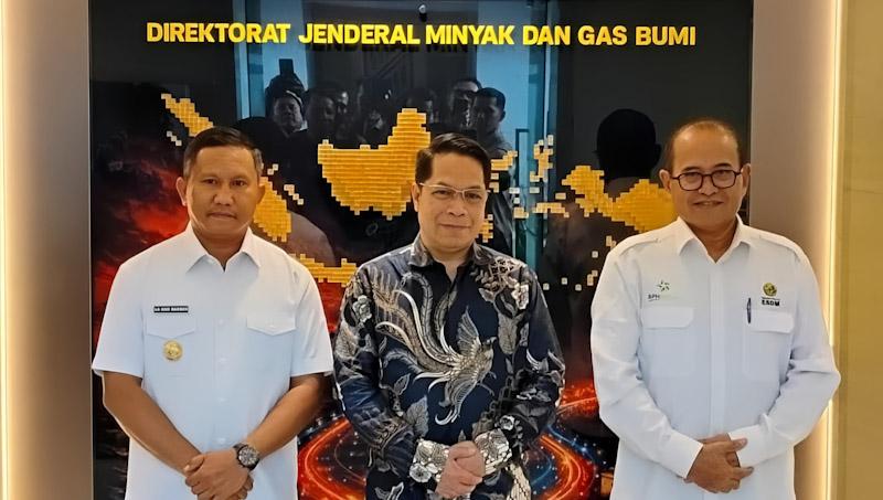 Tindaklanjuti Kelangkaan BBM, Bupati Muna Barat Temui BPH Migas, Minta Penambahan Kuota dan SPBU Baru 1 Tindaklanjuti Kelangkaan BBM, Bupati Muna Barat Temui BPH Migas, Minta Penambahan Kuota dan SPBU Baru